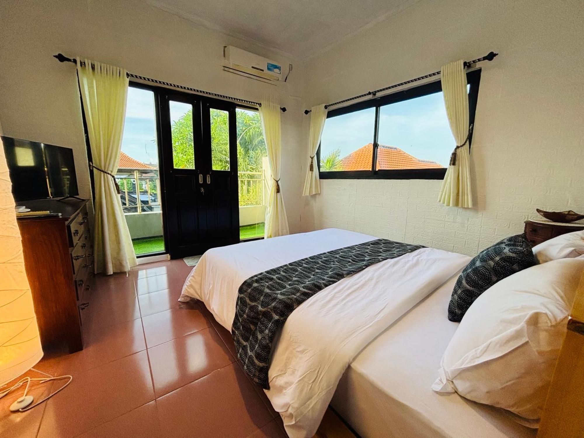 Mama Mega Homestay Pesanggaran Kültér fotó